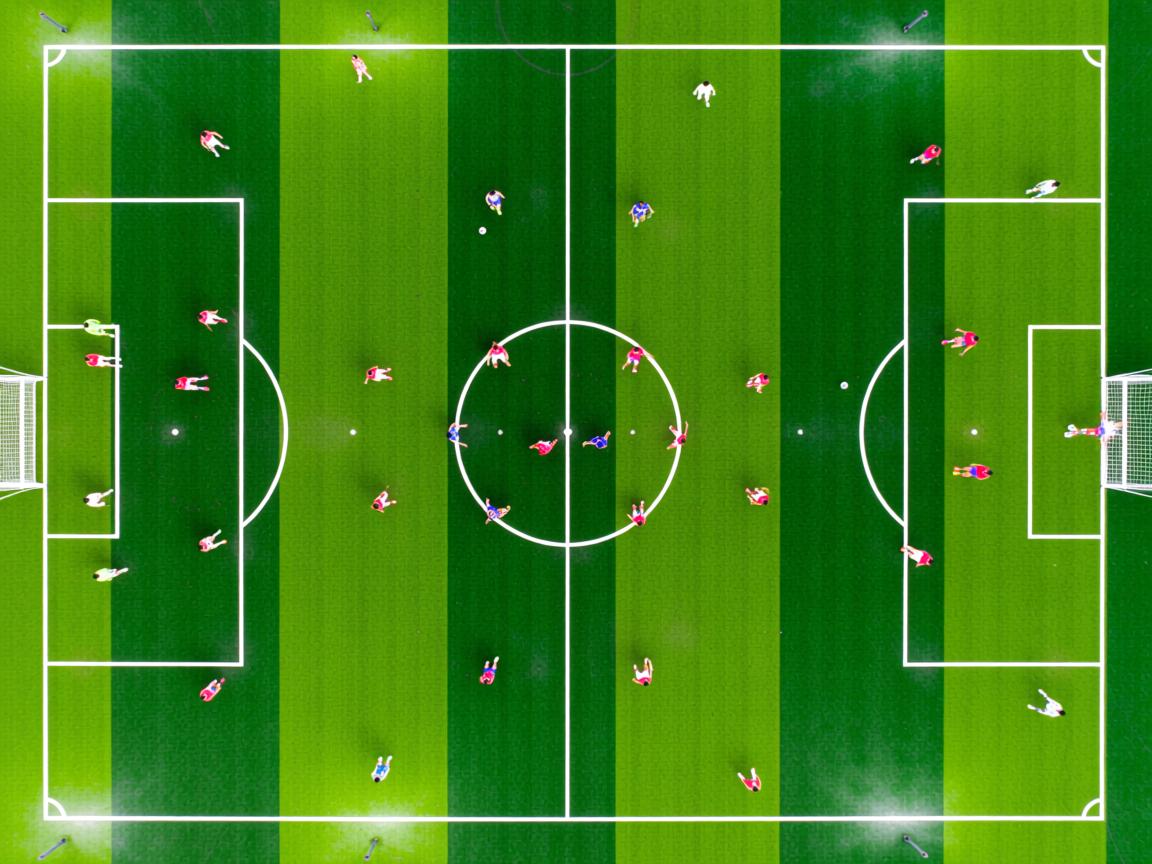 九游娱乐下载-“切尔西高效反击压制PSG，战术完胜图赫尔”  第2张